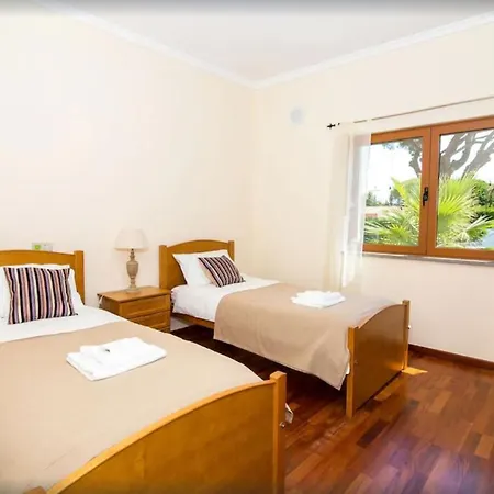Private Family Friendly With Garden Αντίμπ